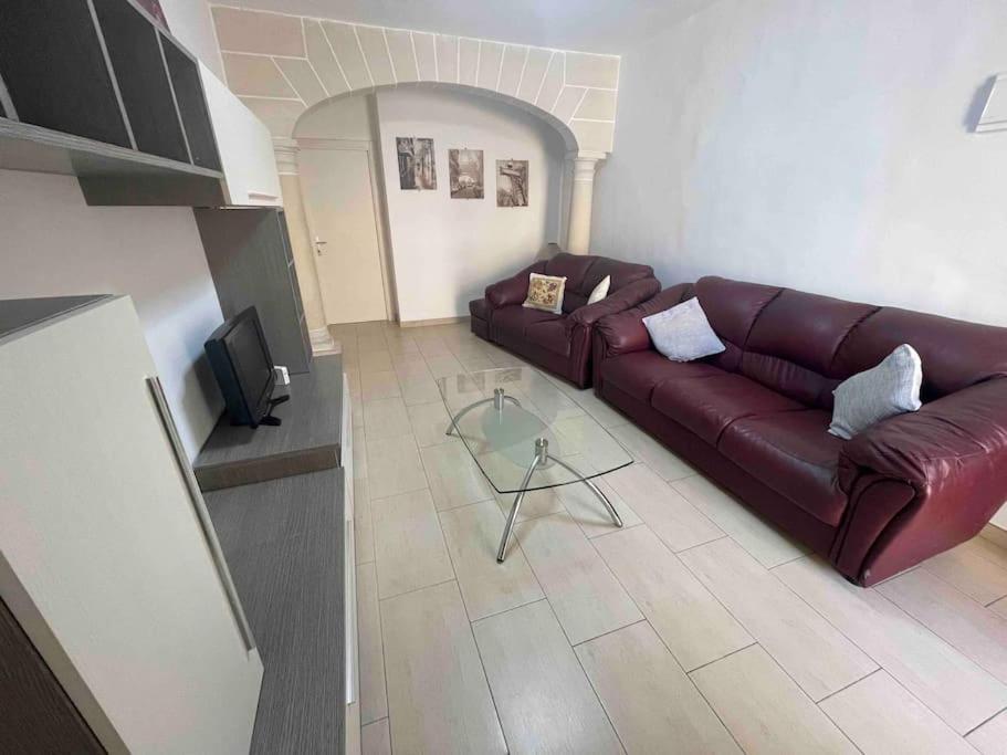 Gzira / Sliema Wifi & Ac ! Great Value & Location Apartment Exterior photo